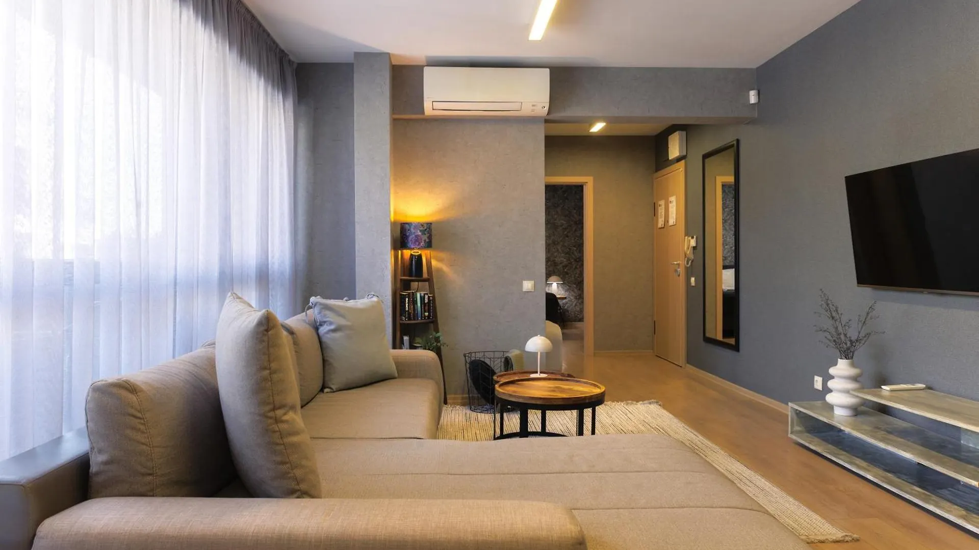City Center Apartments With Parking Filibe