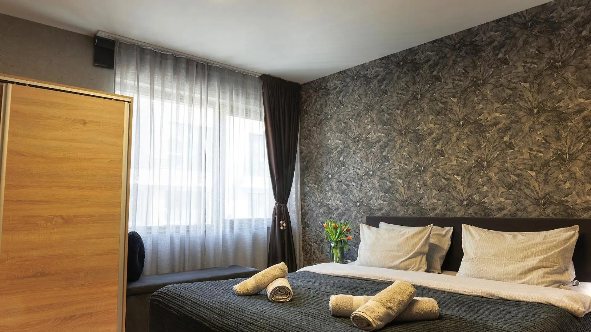 City Center Apartments With Parking Filibe