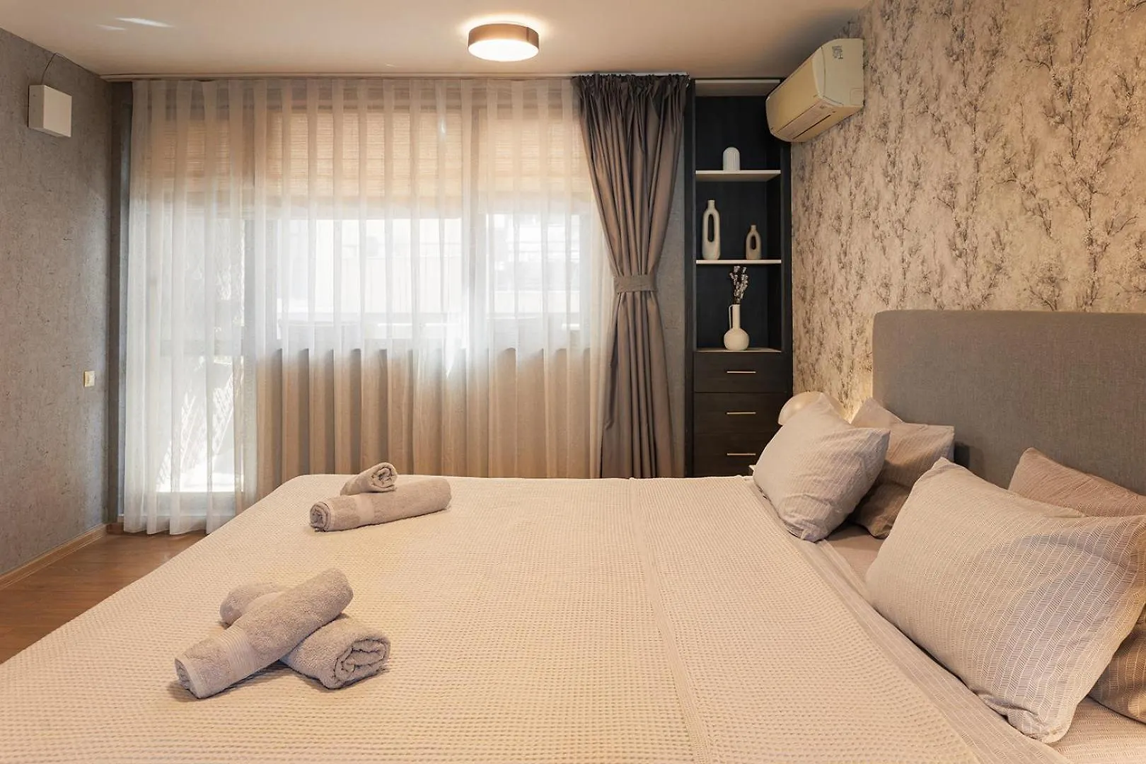 City Center Apartments With Parking Plovdiv